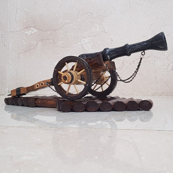 ماکت توپ جنگی چوبی کلکسیونی